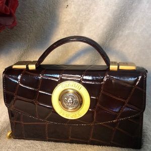 ❤️Authentic Gianni Versace Medusa Clutch❣️